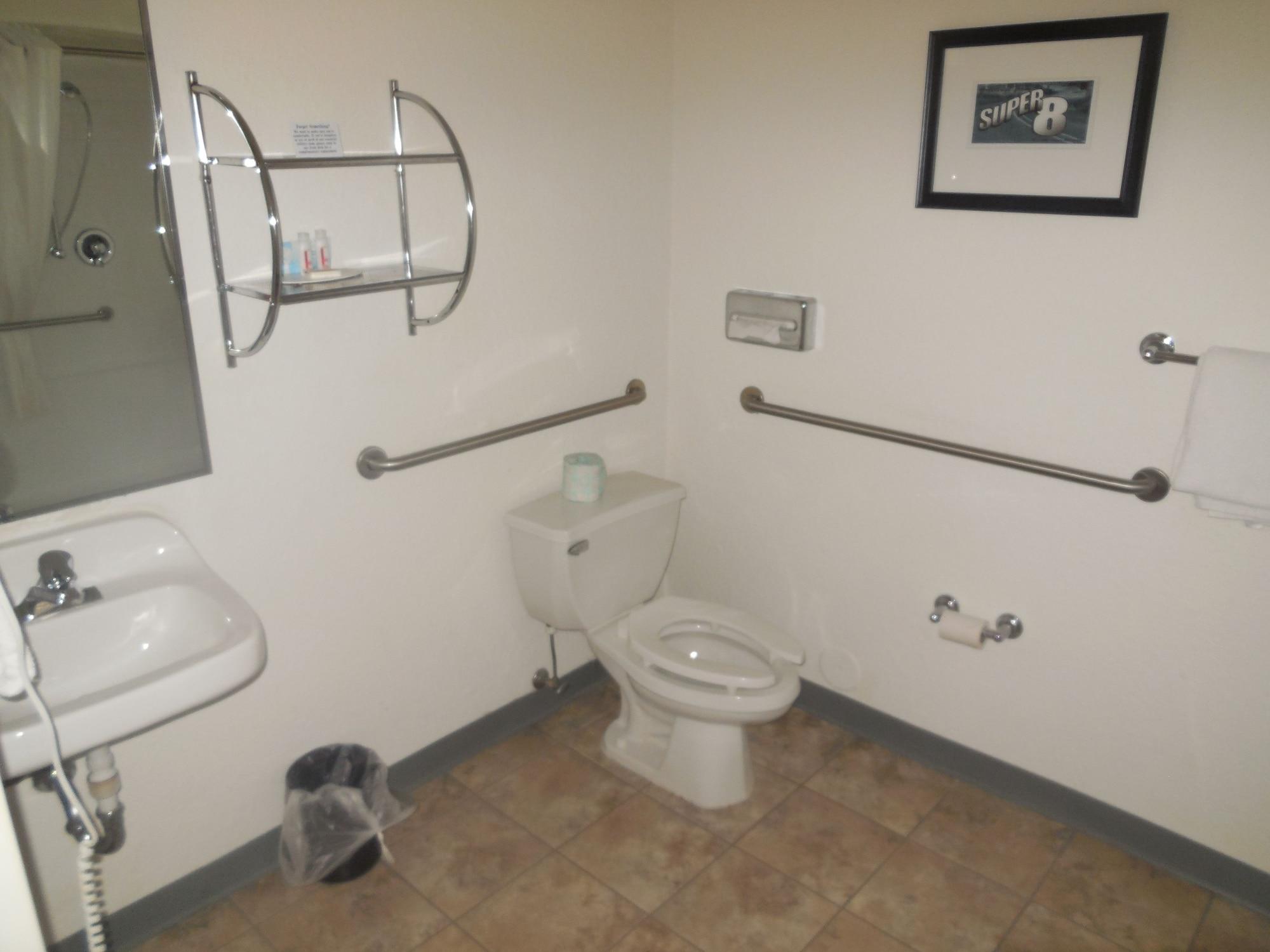 Hotel Super 8 By Wyndham Sault Ste. Marie Zewnętrze zdjęcie