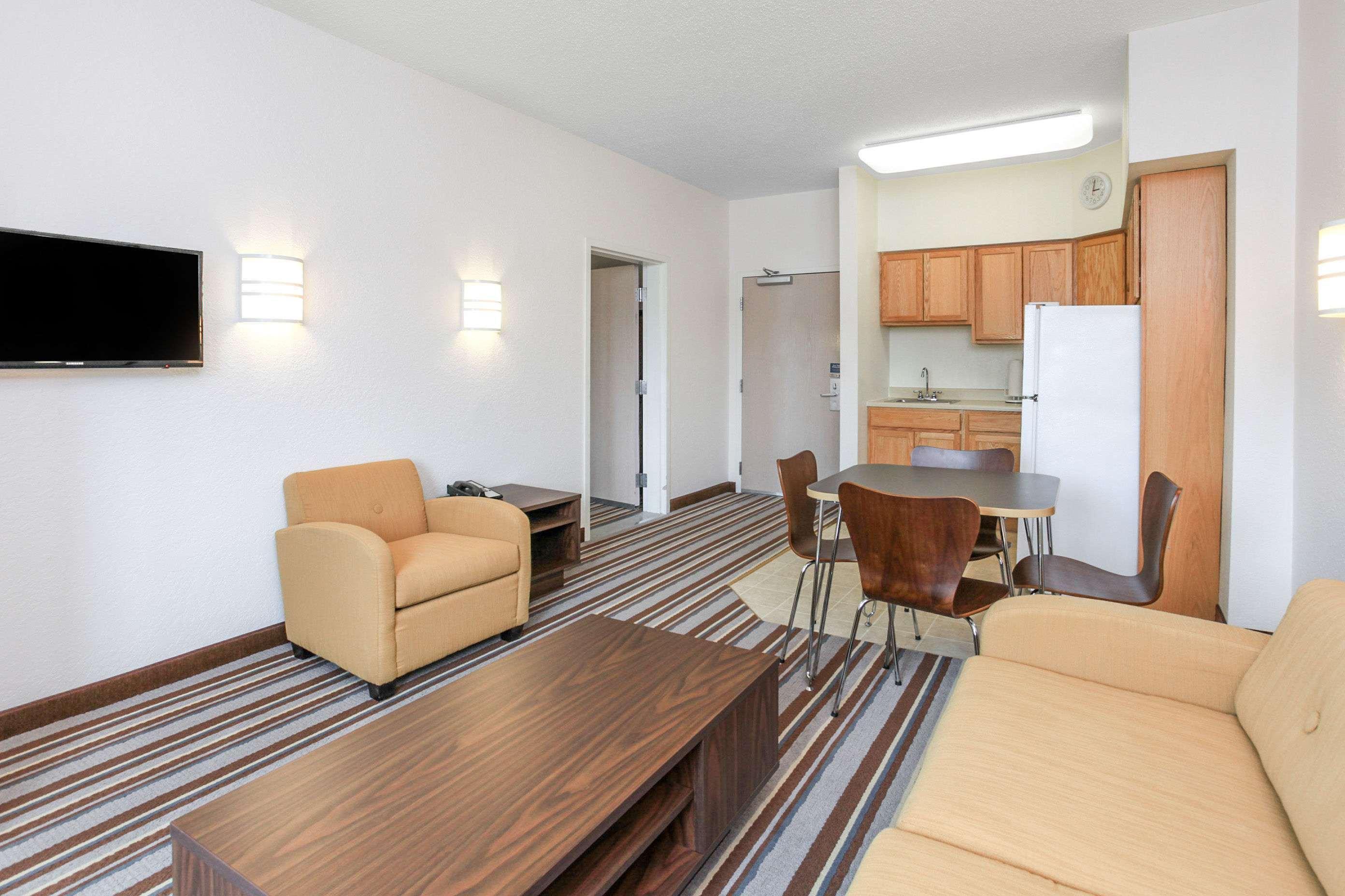 Hotel Super 8 By Wyndham Sault Ste. Marie Zewnętrze zdjęcie